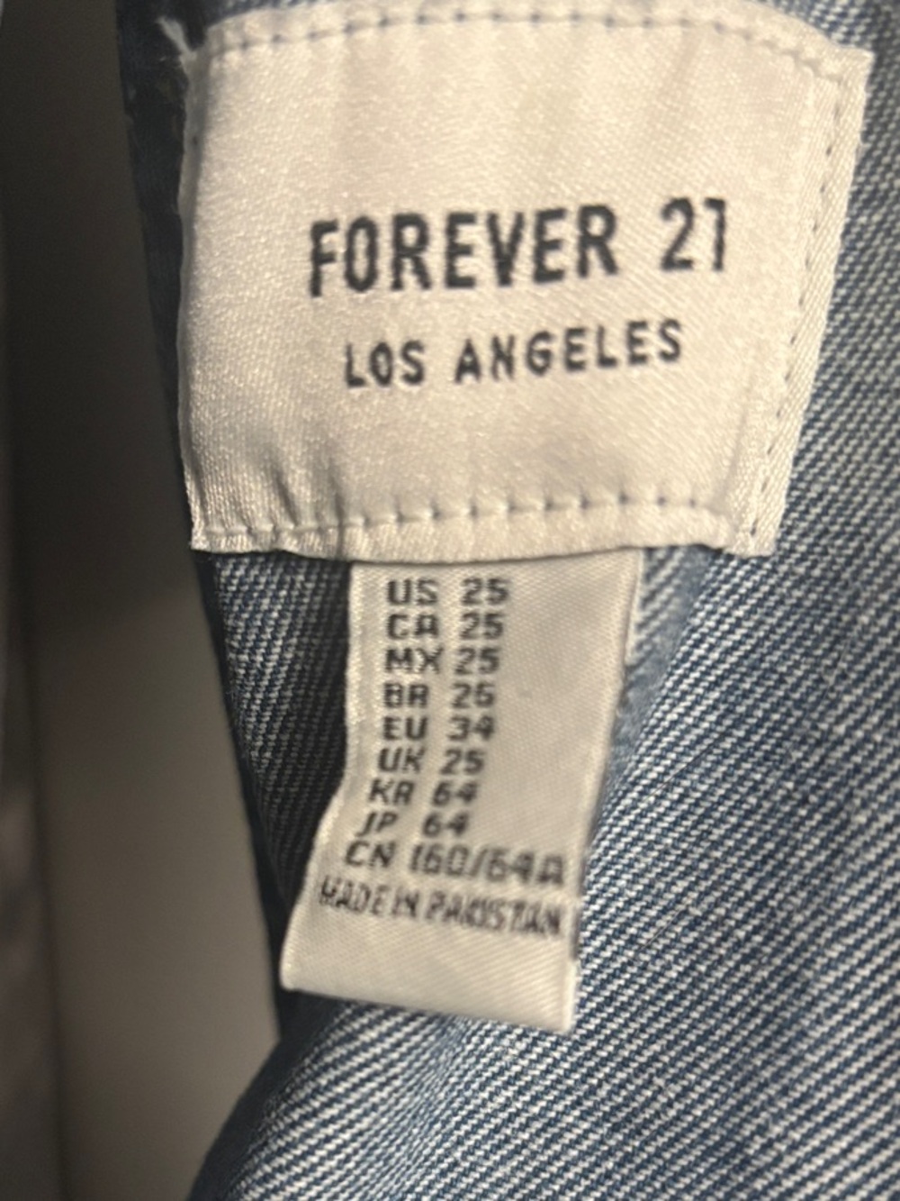 Forever 21 Blue Denim Short Overalls for Women Size 25 - Picture 2 of 4